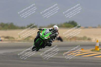 media/Sep-30-2023-SoCal Trackdays (Sat) [[636657bffb]]/Turn 15 (1120am)/